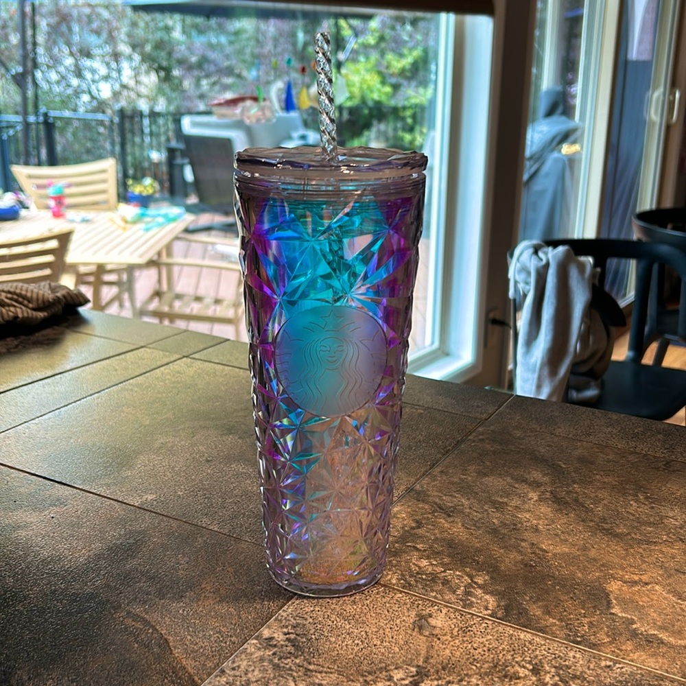 Lightly used Starbucks 2023 Holiday Iridescent Winter White Cold Cup